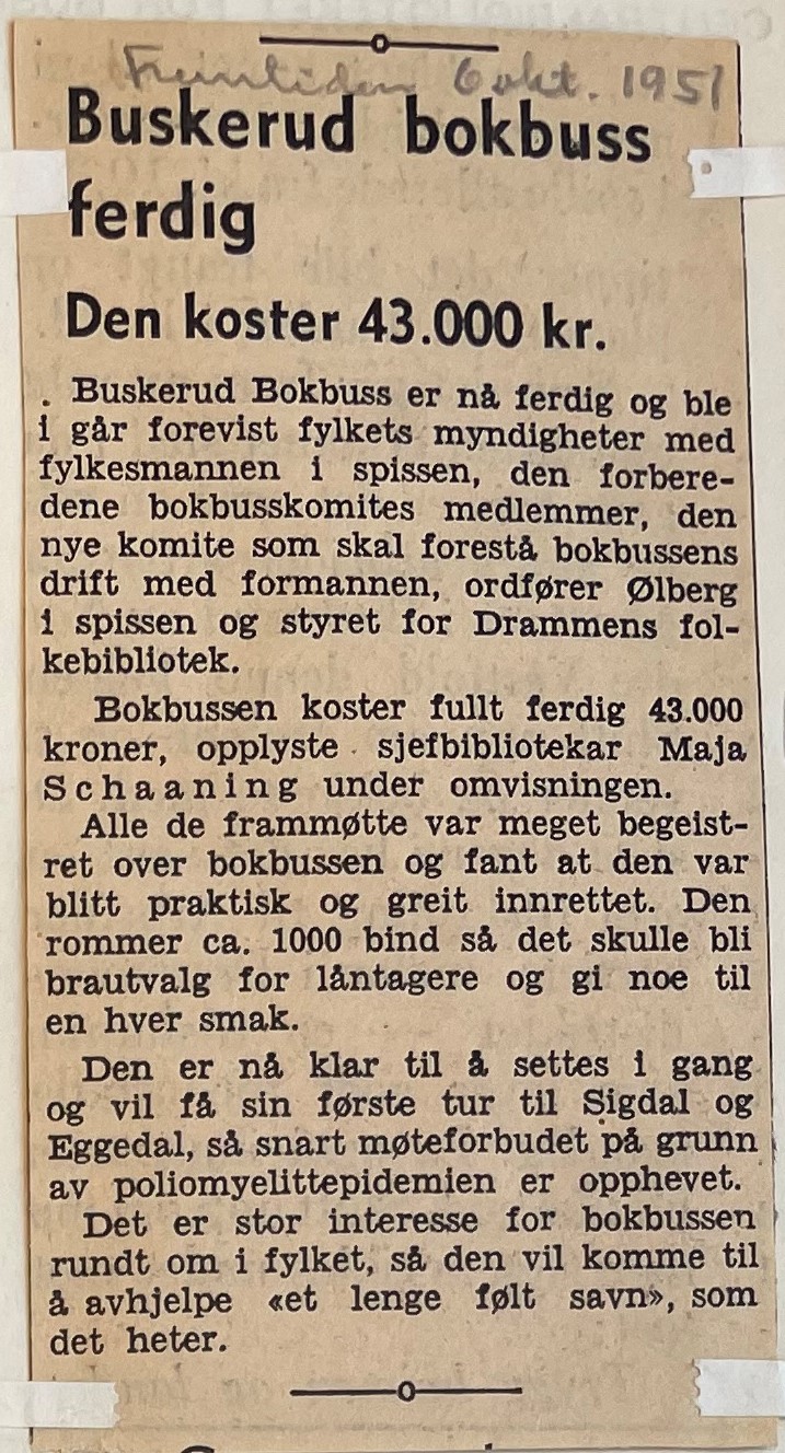 Avisutklipp om at Bokbussen i Buskerud er ferdig bygd 1951