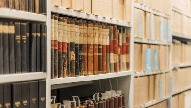 Arkivereoler med protokoller og arkivbokser